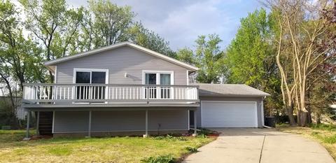 29 Devonshire Cir, Elgin, IL 60123 photo 2