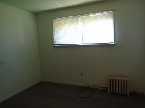 1716 3rd St, Peru, IL 61354 photo 5