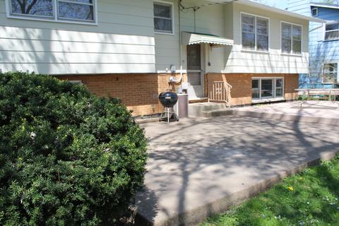 1195 Blackhawk Dr, Elgin, IL 60120 photo 31