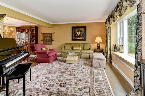 8401 Clynderven Rd, Burr Ridge, IL 60527 photo 7