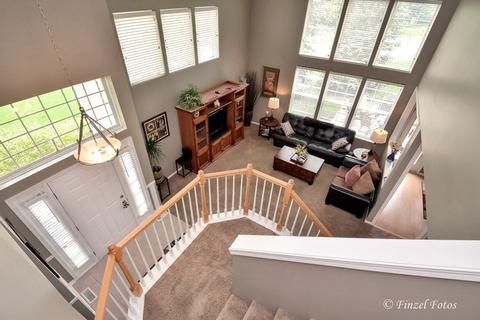 2714 Bay View Cir, Algonquin, IL 60102 photo 3