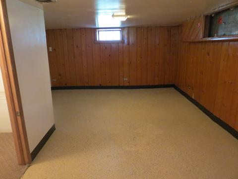 407 Orchard St, Elgin, IL 60123 photo 14