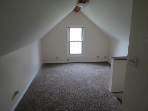 407 Orchard St, Elgin, IL 60123 photo 11