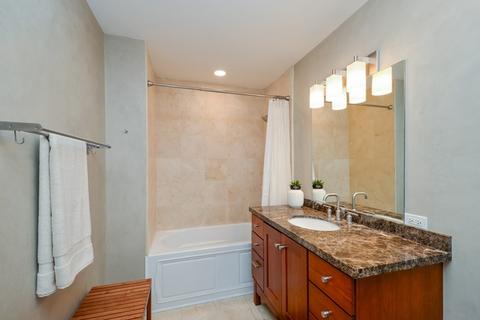 70 E 18th St #2D, Chicago, IL 60616 photo 18