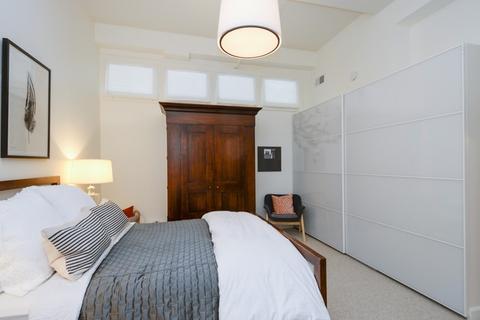 70 E 18th St #2D, Chicago, IL 60616 photo 12