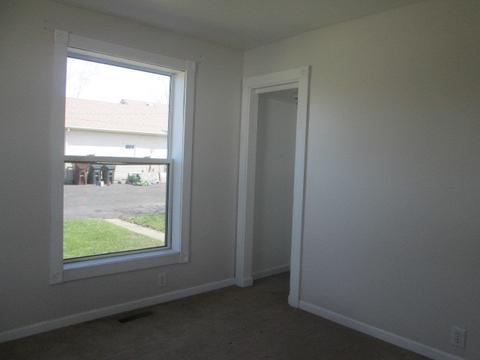 513 S Third St, Peotone, IL 60468 photo 7