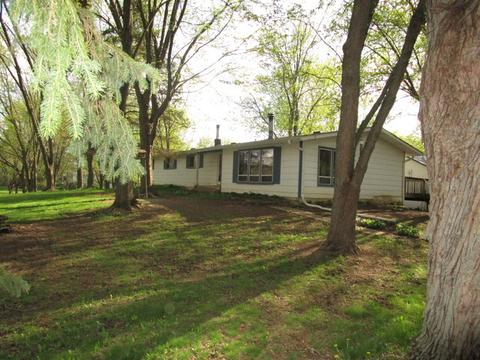 4910 King Rd, Harvard, IL 60033 photo 1