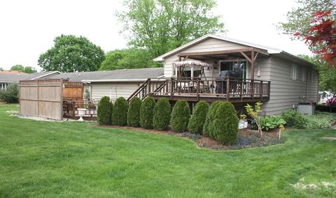 1370 N Samara Ave, Kankakee, IL 60901 photo 3