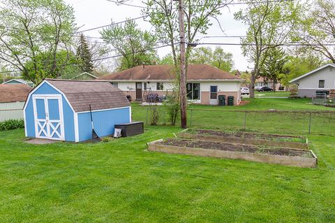 555 Newark Ln, Hoffman Estates, IL 60169 photo 25