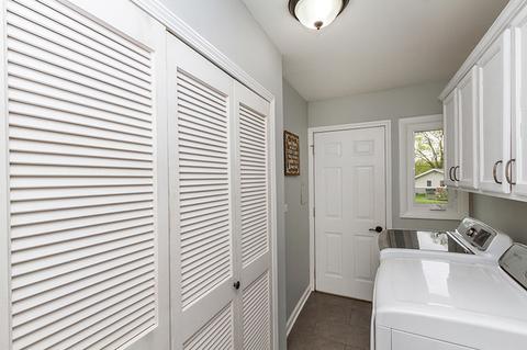 555 Newark Ln, Hoffman Estates, IL 60169 photo 21