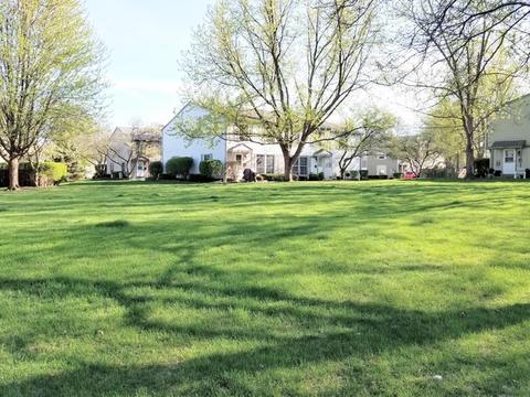 1663 Monticello Ct #D, Wheaton, IL 60189 photo 14