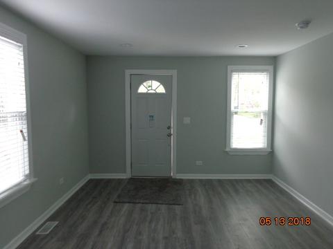 224 Stuart Ave, Aurora, IL 60505 photo 5