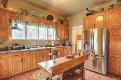 517 E Bodman St, Bement, IL 61813 photo 17