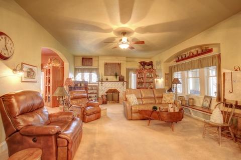 517 E Bodman St, Bement, IL 61813 photo 10