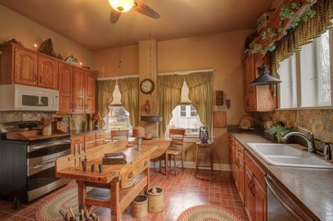 517 E Bodman St, Bement, IL 61813 photo 16