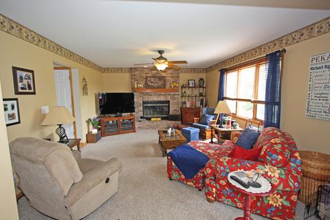 13265 Blackstone Ln, Plainfield, IL 60585 photo 6