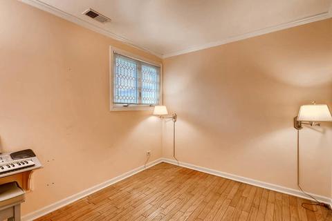 1101 E Grant Dr, Des Plaines, IL 60016 photo 21