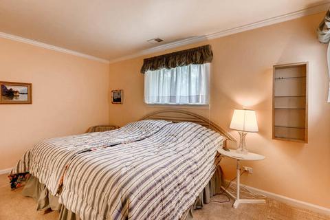 1101 E Grant Dr, Des Plaines, IL 60016 photo 20