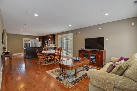 641 Custer Ave, Evanston, IL 60202 photo 6