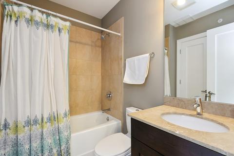 641 Custer Ave, Evanston, IL 60202 photo 13