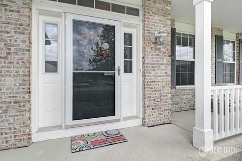 7502 Townsend Blvd, Plainfield, IL 60586 photo 2