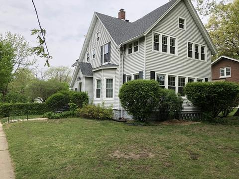 985 E Duane Blvd, Kankakee, IL 60901 photo 2