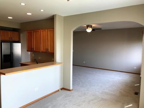 1957 Waters Edge Dr, Minooka, IL 60447 photo 6