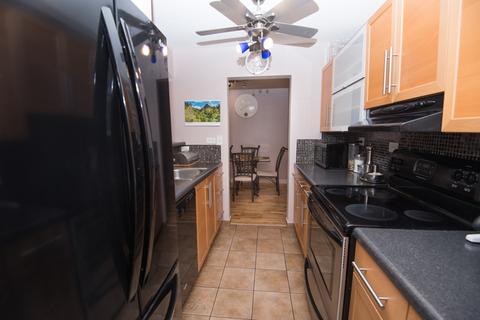 5550 Astor Ln #301, Rolling Meadows, IL 60008 photo 6