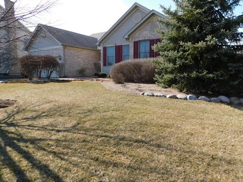 1270 Bison Ln, Hoffman Estates, IL 60192 photo 2