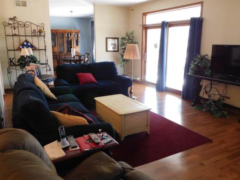 1270 Bison Ln, Hoffman Estates, IL 60192 photo 12
