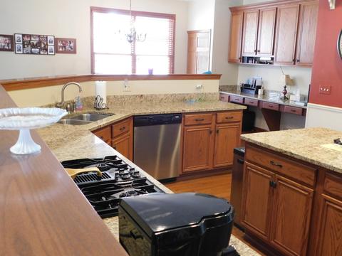1270 Bison Ln, Hoffman Estates, IL 60192 photo 8