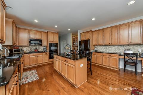 13824 Meadow Ln, Plainfield, IL 60544 photo 8