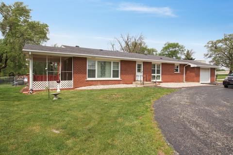 9 Richard St, Kankakee, IL 60901 photo 1