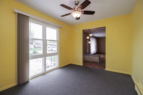 9 Richard St, Kankakee, IL 60901 photo 4