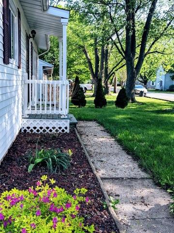 508 Stout St, Saint Joseph, IL 61873 photo 6