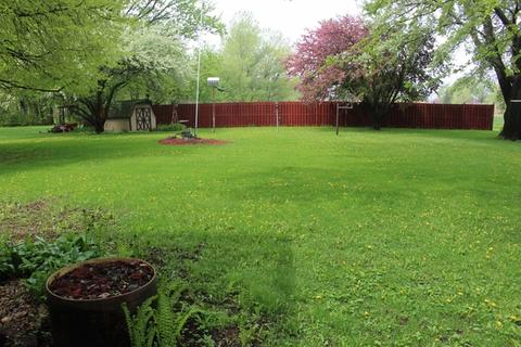 340 N 5th St, Capron, IL 61012 photo 15