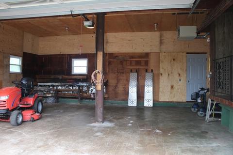 340 N 5th St, Capron, IL 61012 photo 12