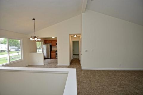 1305 Hillside Ln, Mchenry, IL 60051 photo 7