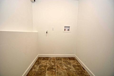 1305 Hillside Ln, Mchenry, IL 60051 photo 13