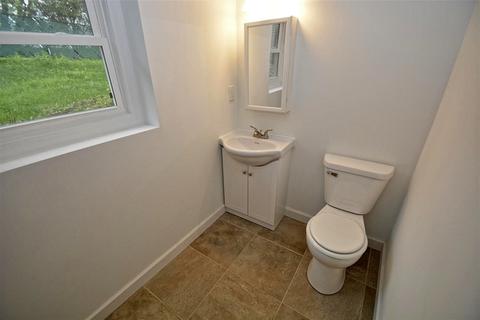 1305 Hillside Ln, Mchenry, IL 60051 photo 11