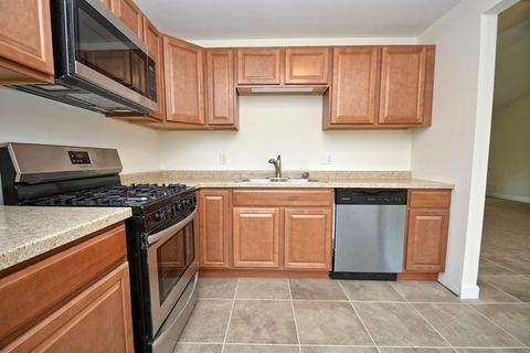1305 Hillside Ln, Mchenry, IL 60051 photo 10