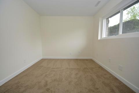 1305 Hillside Ln, Mchenry, IL 60051 photo 16