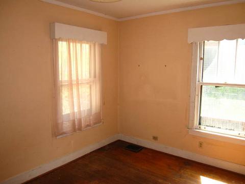 323 Herrick Rd, Riverside, IL 60546 photo 9