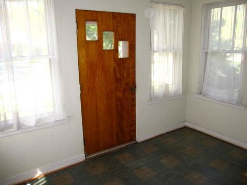 323 Herrick Rd, Riverside, IL 60546 photo 3