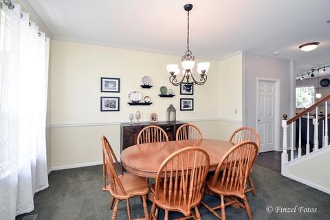 2252 Barrett Dr, Algonquin, IL 60102 photo 3