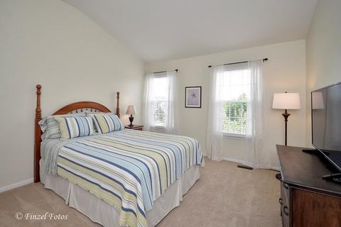 2252 Barrett Dr, Algonquin, IL 60102 photo 15