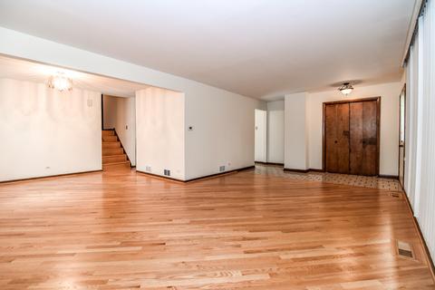 1875 Howard Ave, Des Plaines, IL 60018 photo 5