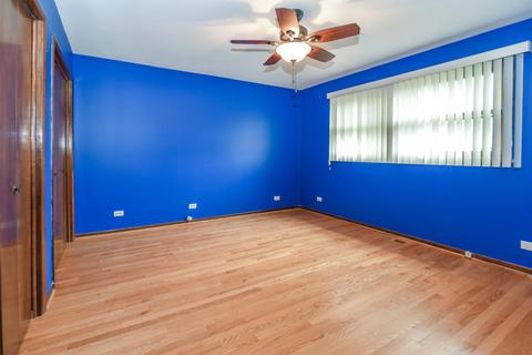 1875 Howard Ave, Des Plaines, IL 60018 photo 13
