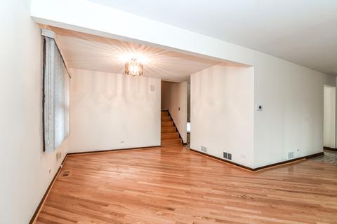 1875 Howard Ave, Des Plaines, IL 60018 photo 6