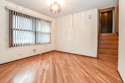 1875 Howard Ave, Des Plaines, IL 60018 photo 7